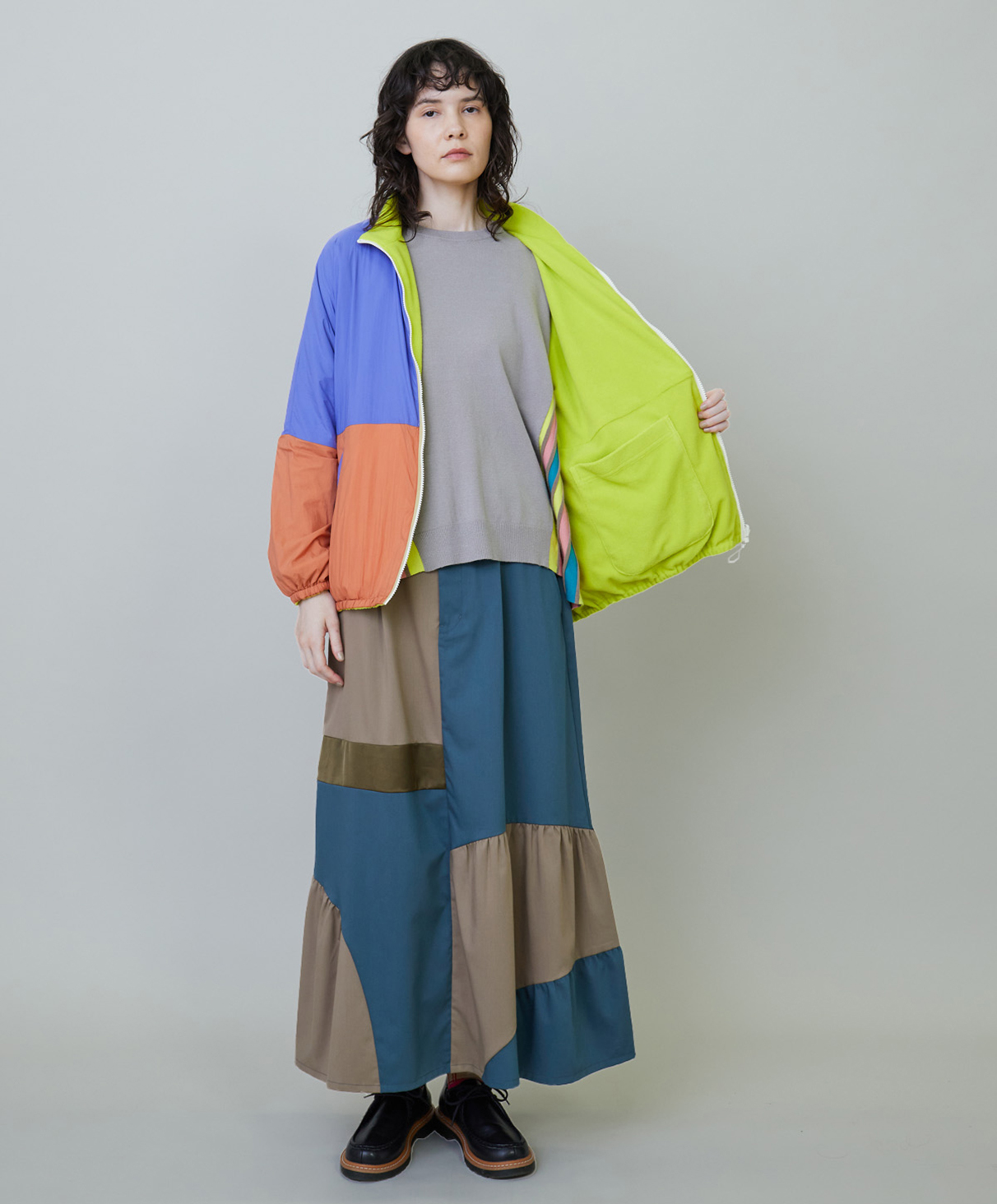 BLOUSON, KNIT, SKIRT, SHOES
