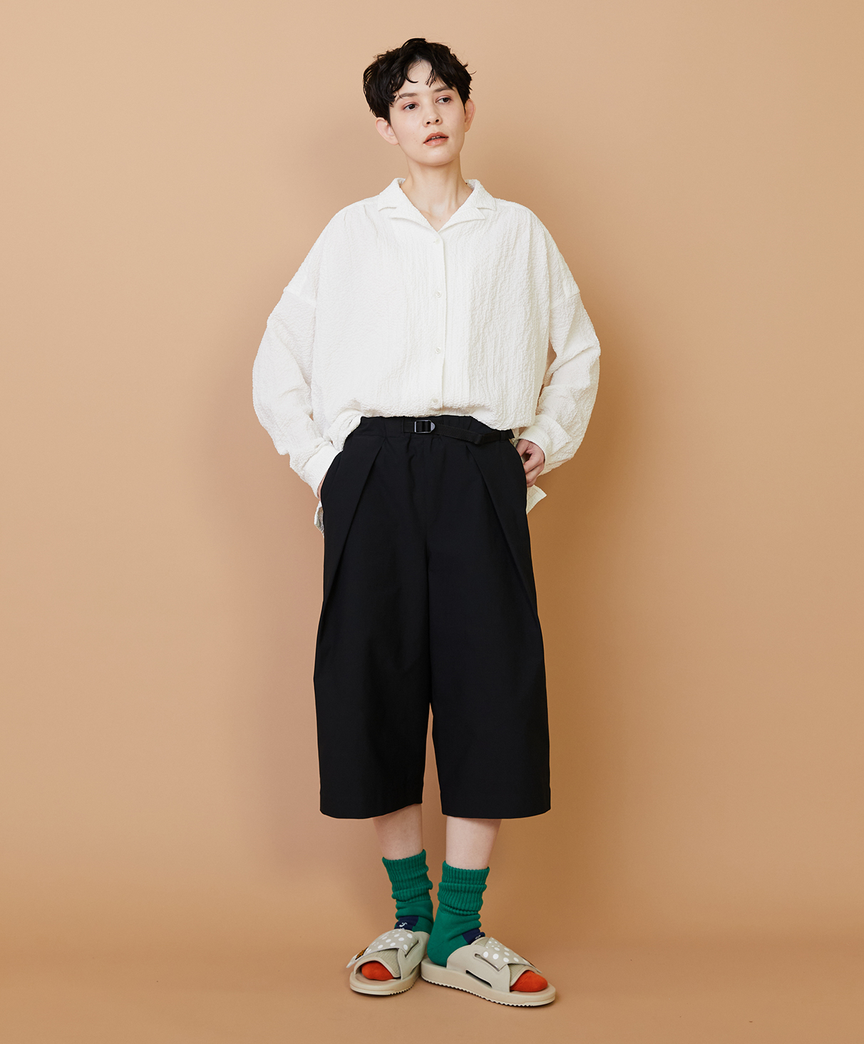 SHIRT, PANTS, SOCKS, SANDAL